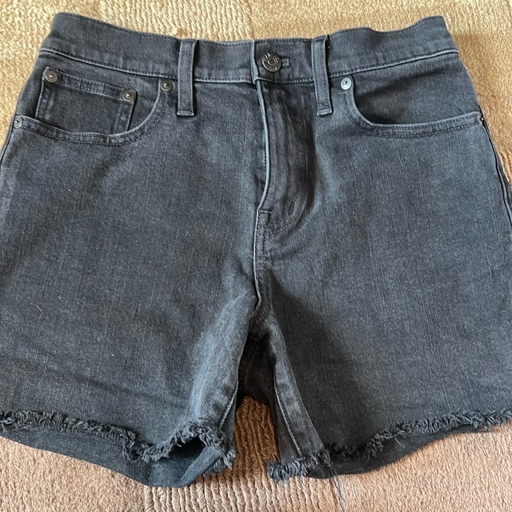 EUC Black Madewell Faded Black Hi-Rise Jean Shorts size 26